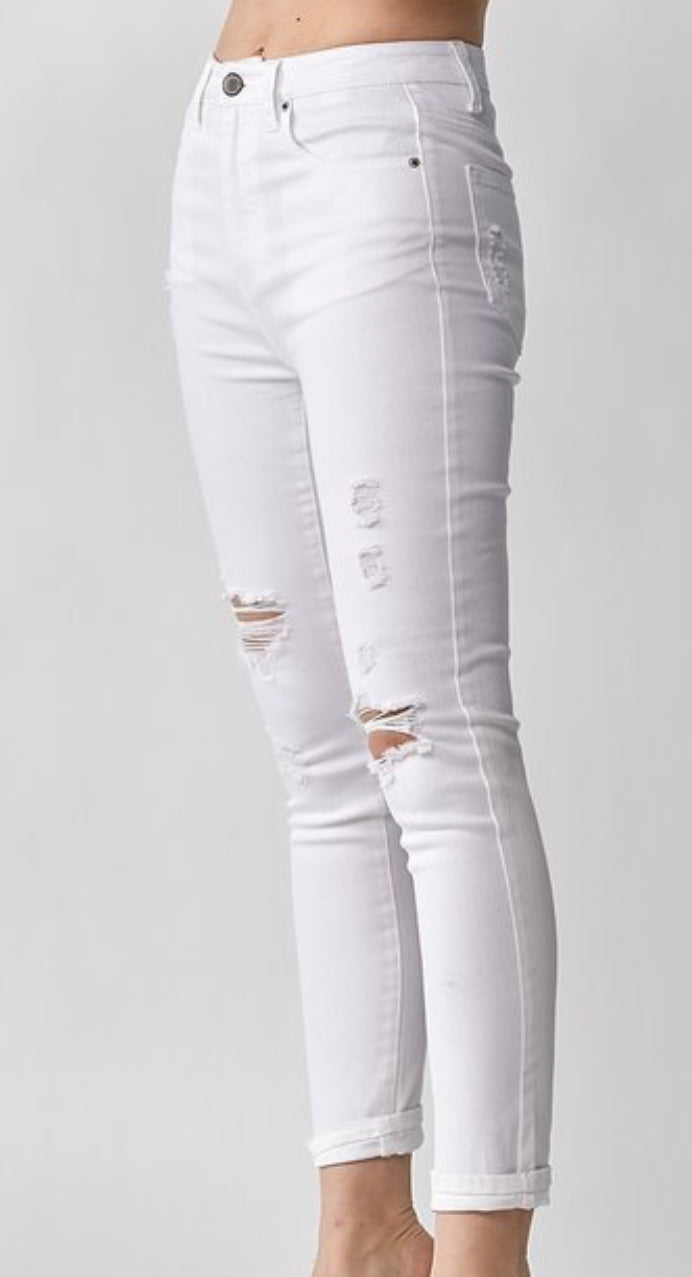 Women’ Distressed Skinny Jeans