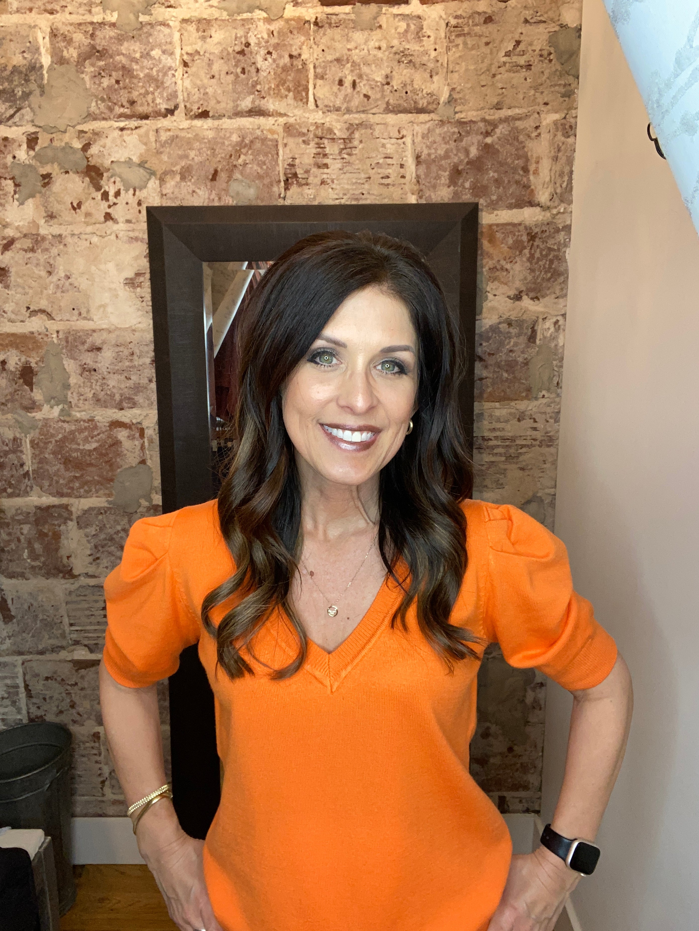 V-Neck Puffed Sleeve Top