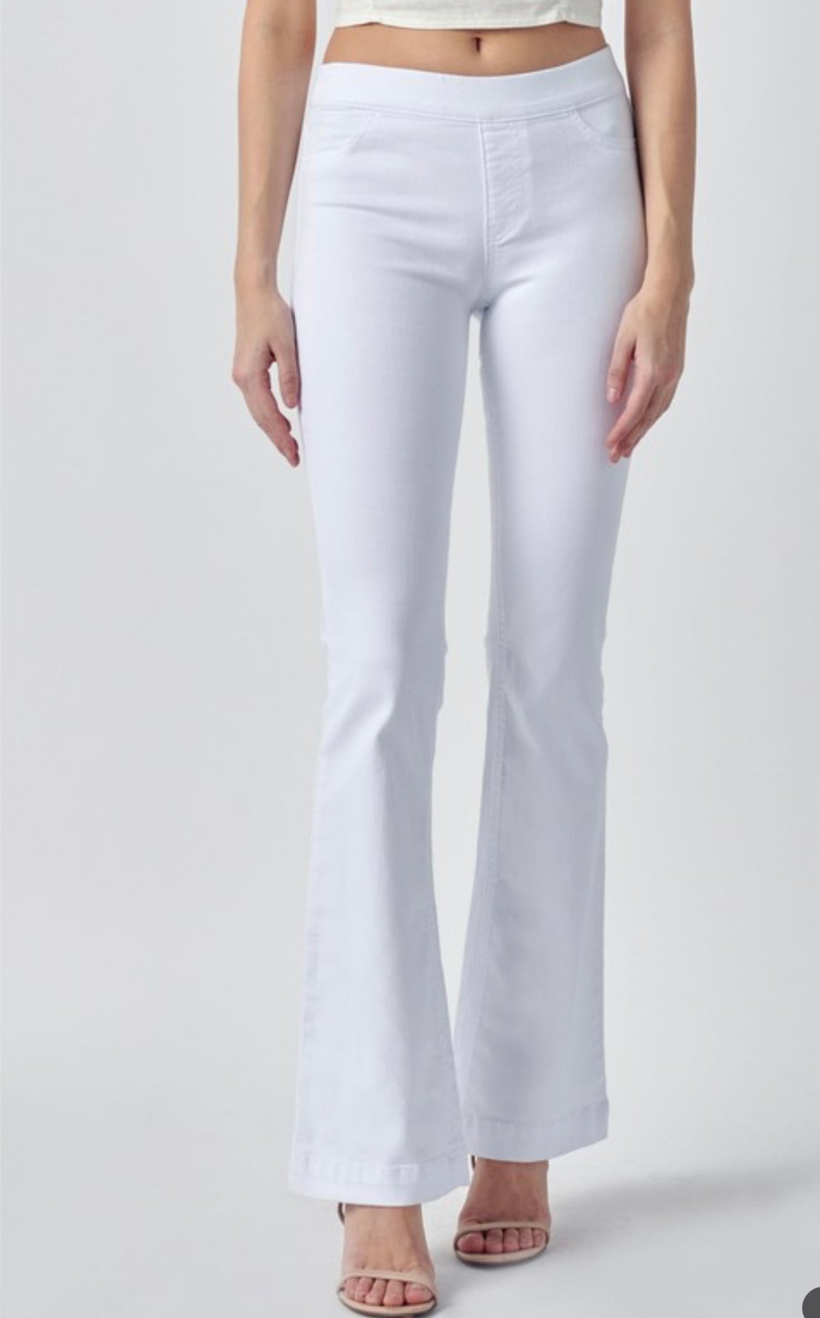 Women’ Flared Denim Pants